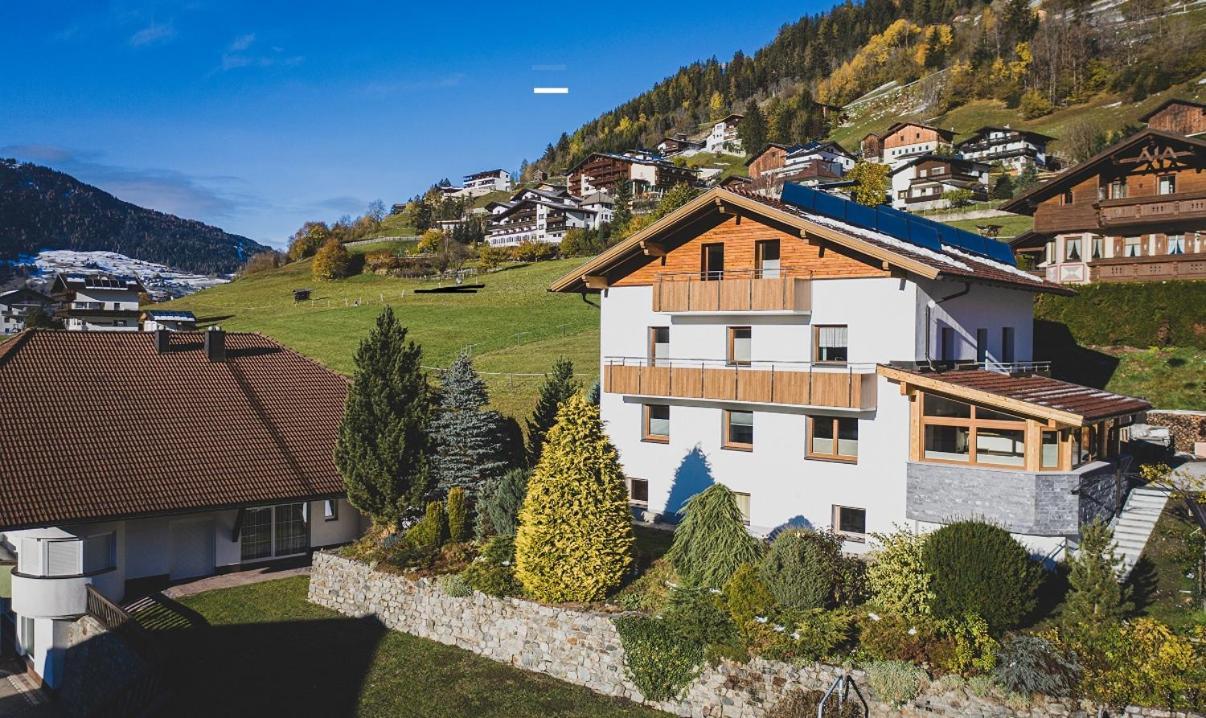Appartement Pitztal-Hochzeiger Inclusive Pitztal-Sommer Card Єрценс Екстер'єр фото